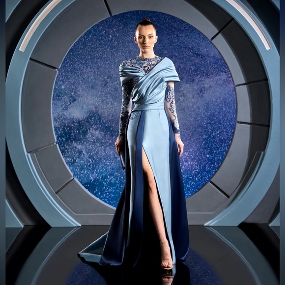 Reverie Couture FW138 Dress: Elegant Light Blue Evening Gown